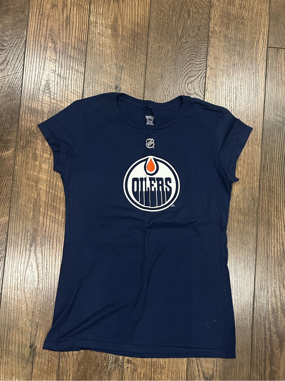 Reebok Women’s Edmonton Oilers Tee